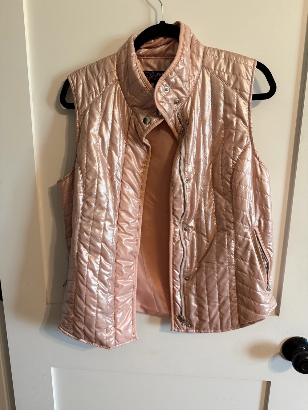 Peck & Peck Metallic Quilted Sleeveless Vest - Light Pink